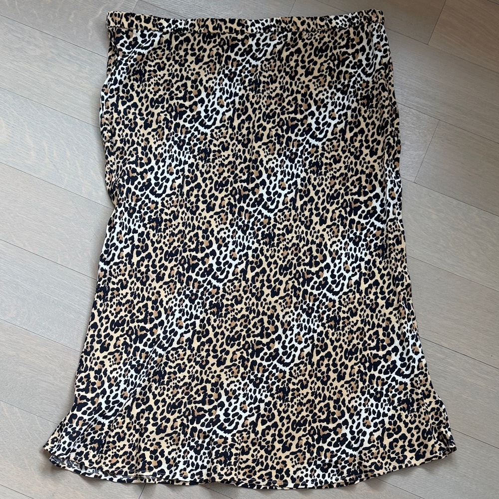 GAP Animal Print Slip Skirt
